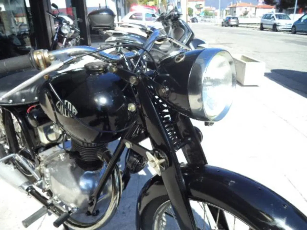 Gilera 150 PARALLELOGRAMMA (9)