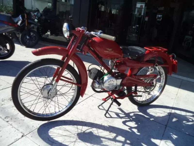 Moto Guzzi CARDELLINO 75 (5)