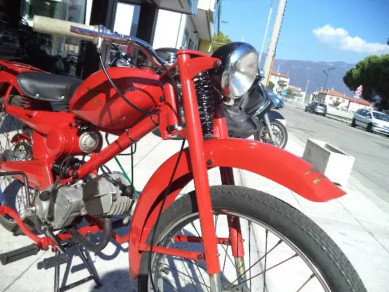Moto Guzzi CARDELLINO 75 (14)