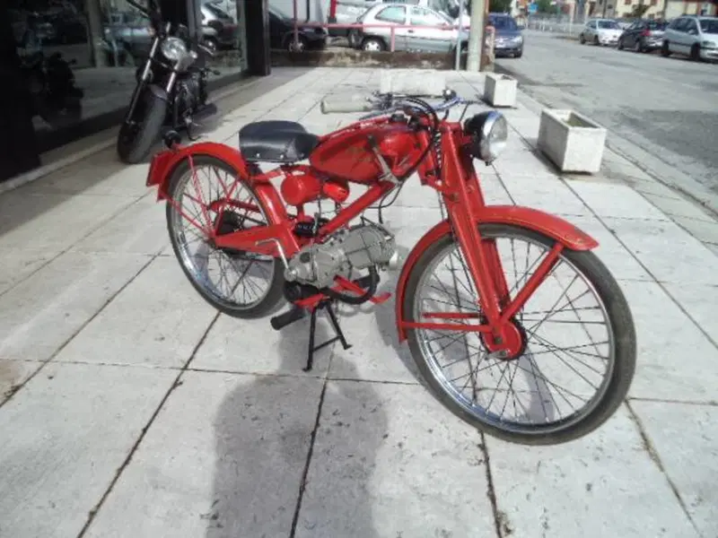 Moto Guzzi 65  (3)