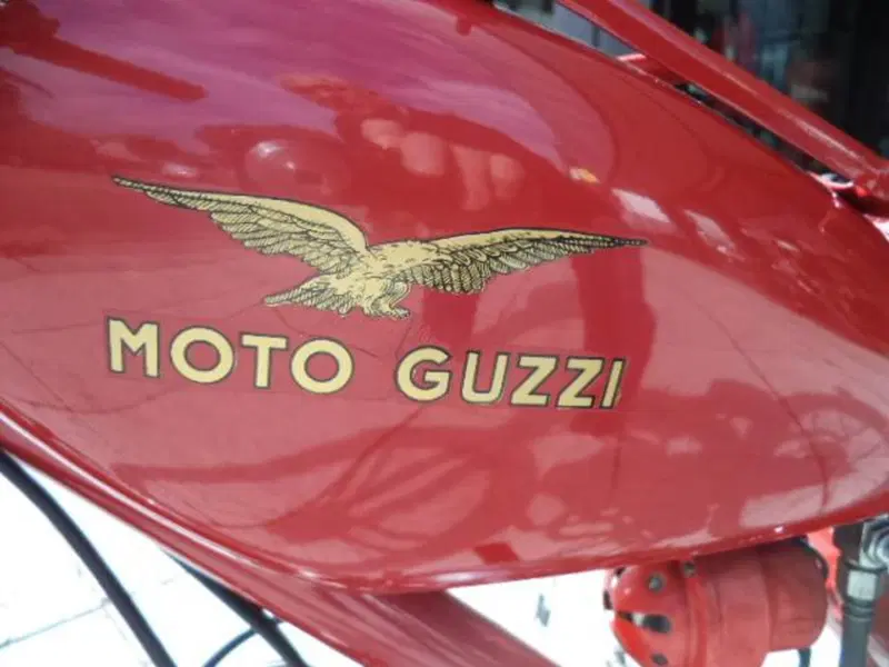 Moto Guzzi 65  (8)