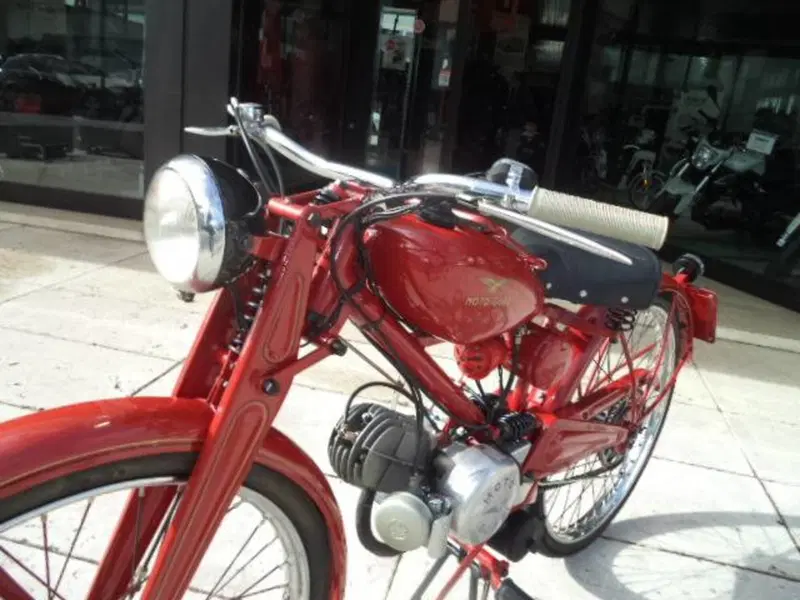 Moto Guzzi 65  (11)