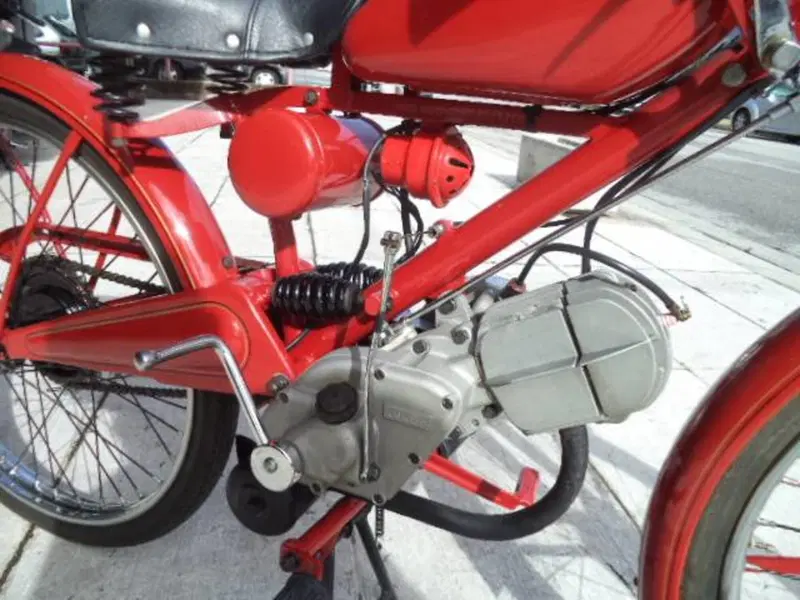 Moto Guzzi 65  (12)