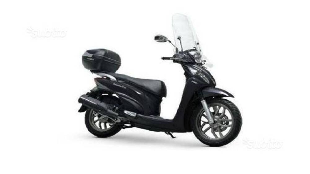 Kymco People 125i One DD (2016 - 17) (2)