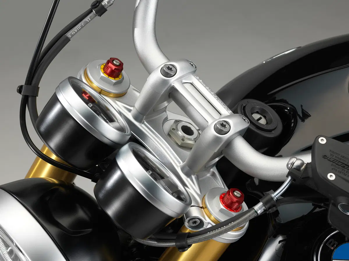 BMW R nineT 2017 a EICMA 2016: foto e dati (20)