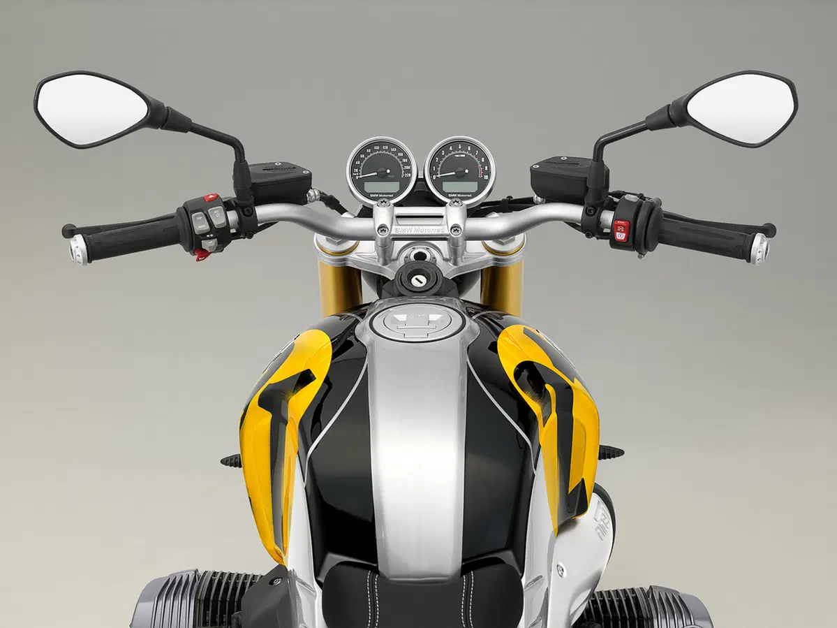 BMW R nineT 2017 a EICMA 2016: foto e dati (27)