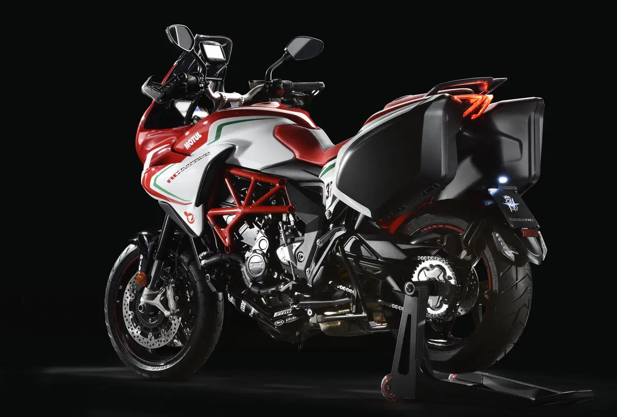 MV Agusta Turismo Veloce 800 Turismo Veloce 800 RC SCS (2017 - 20) (10)