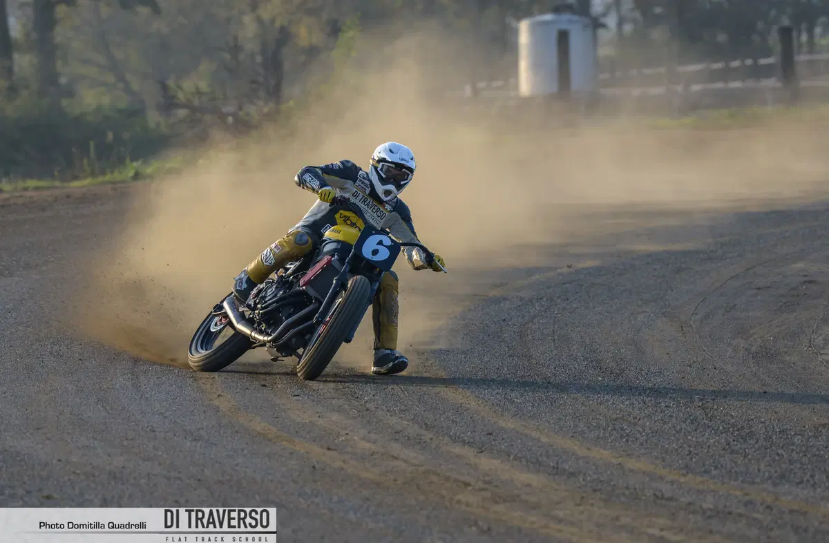 Flat track: tutti pazzi per il traverso da Marco Belli (3)