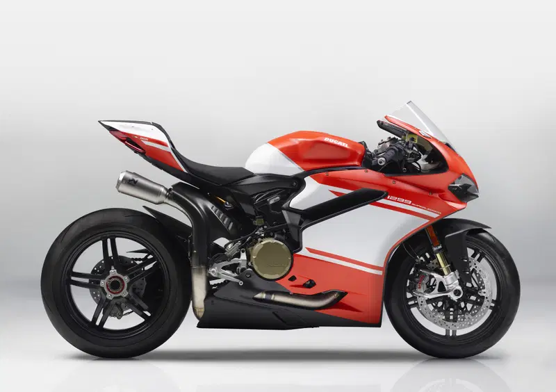 Ducati Superleggera 1299 Superleggera 1299 (2017) (2)