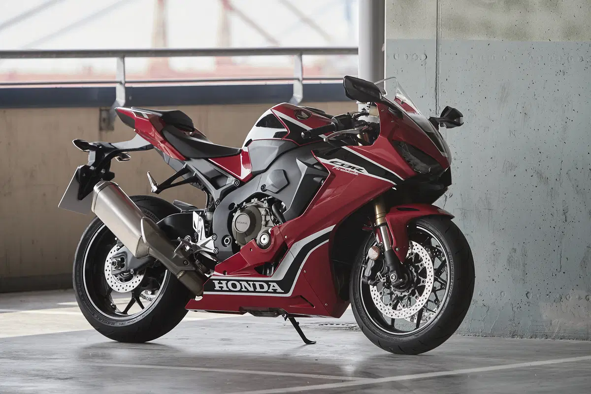 Honda CBR 1000 RR CBR 1000 RR Fireblade (2017 - 19) (7)