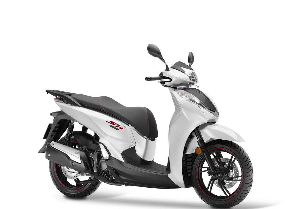 Honda SH 300 i ABS (2016 - 20) (2)