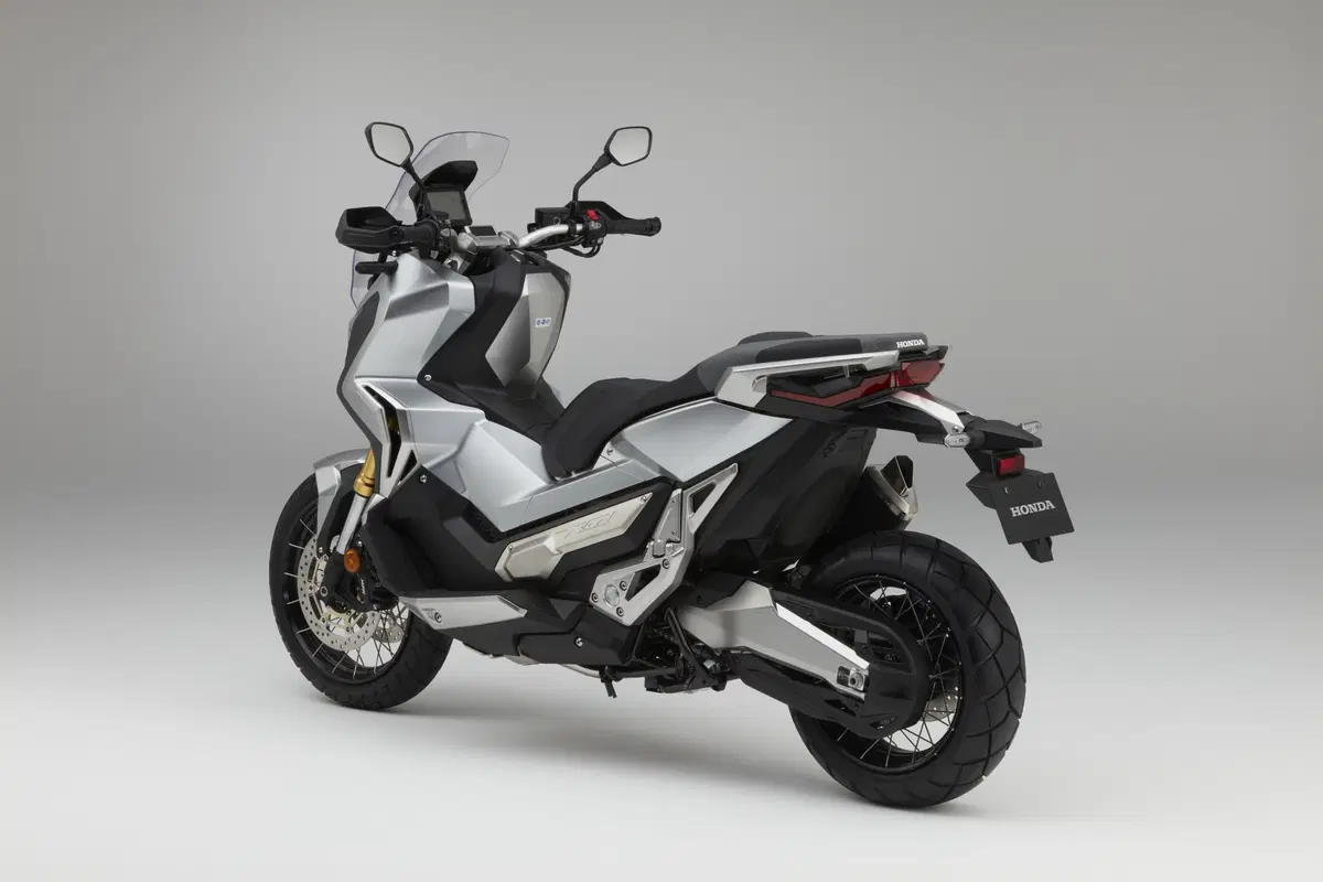 Honda X-ADV 750 X-ADV 750 (2017) (4)