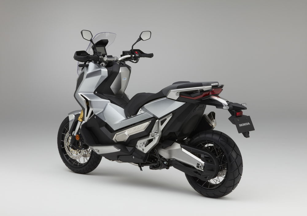 Honda X-ADV 750 (2017) (4)