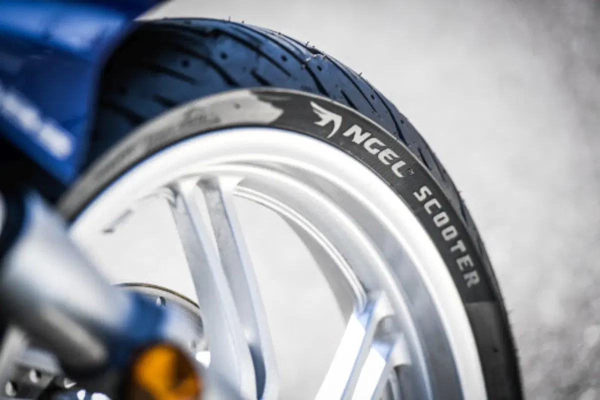 Gamma pneumatici scooter Pirelli 2017 (2)