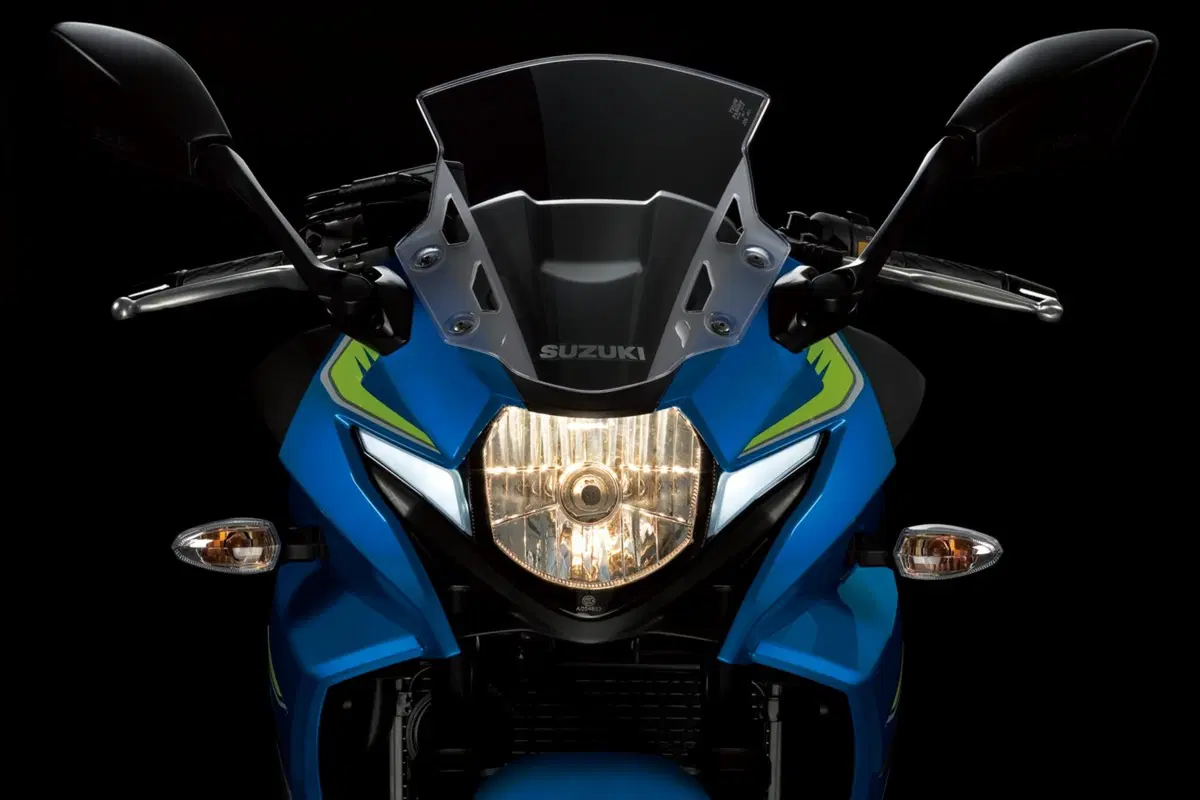 Suzuki GSX250R 2017 ad Eicma 2016: foto e dati (14)