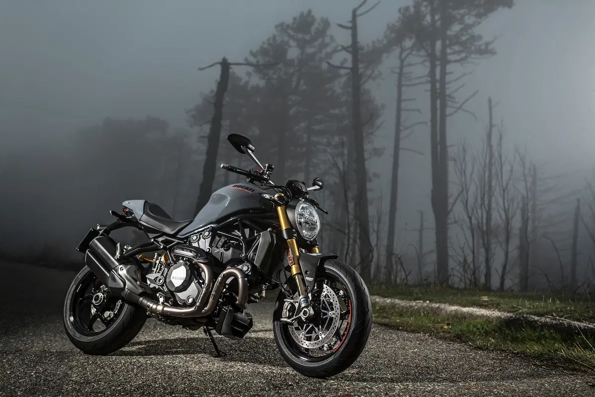 Ducati Monster 1200 2017 ad EICMA 2016: foto e dati (29)