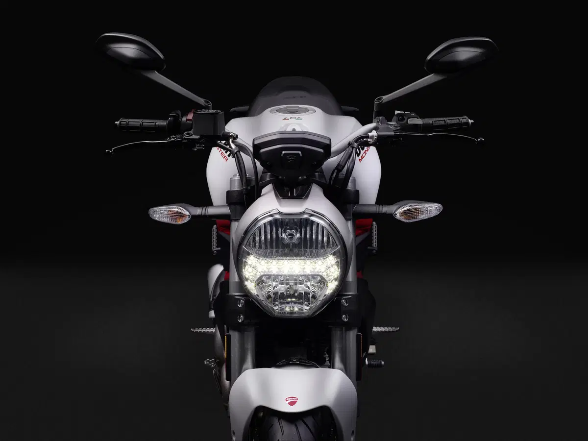 Ducati Monster 797 ad EICMA 2016: foto e dati (9)