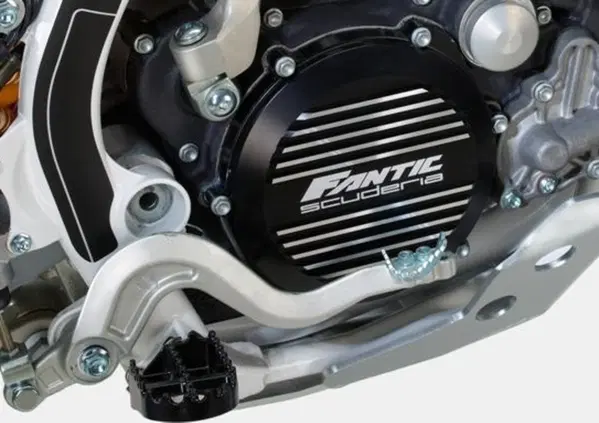 Fantic Motor Caballero Flat Track: debutto con sorpresa ad Eicma