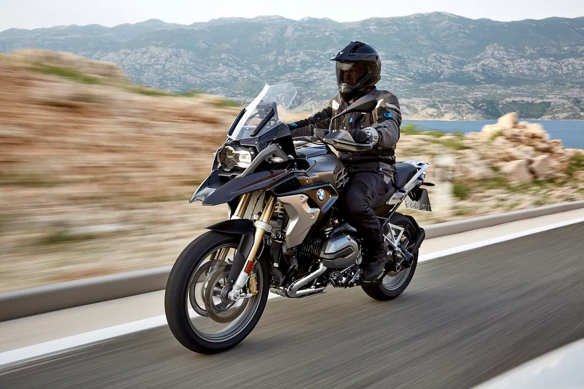 BMW R 1200GS 2017 ad EICMA 2016: foto e dati EMBARGO (12)