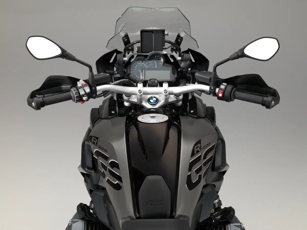 BMW R 1200GS 2017 ad EICMA 2016: foto e dati EMBARGO (22)