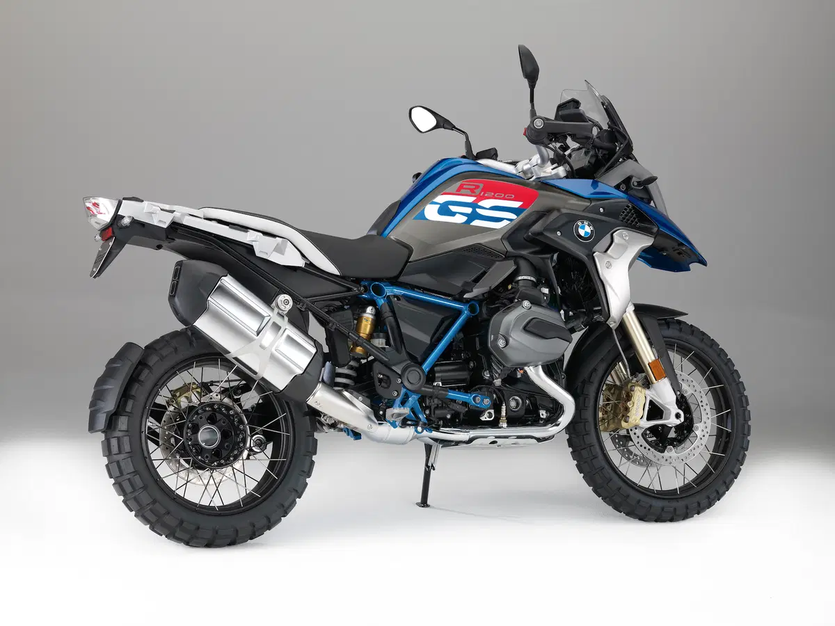 BMW R 1200GS 2017 ad EICMA 2016: foto e dati EMBARGO (27)