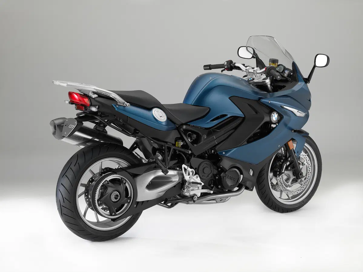 BMW F800R ed F800GT 2017 ad EICMA 2016: foto e dati (12)