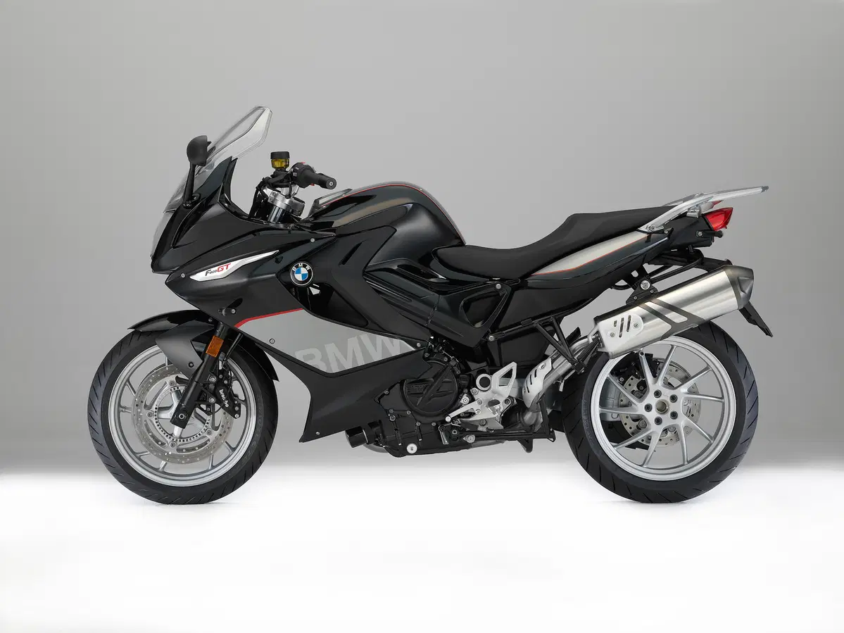 BMW F800R ed F800GT 2017 ad EICMA 2016: foto e dati (13)