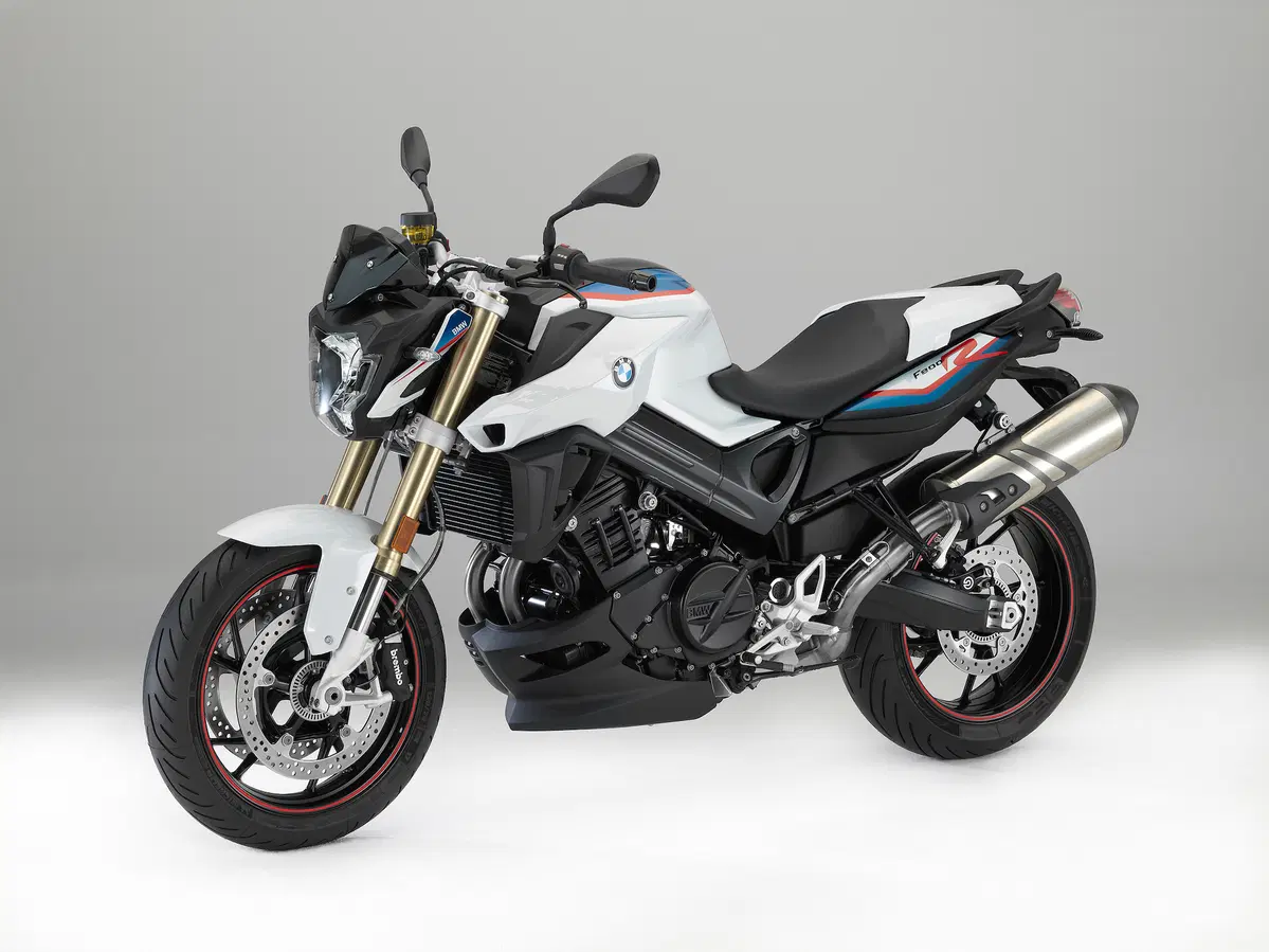 BMW F800R ed F800GT 2017 ad EICMA 2016: foto e dati (27)