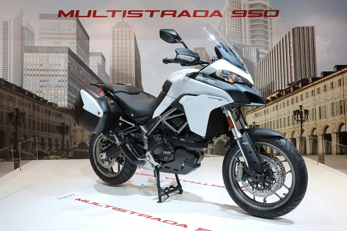 Ducati Multistrada 950 ad EICMA 2016: foto e dati