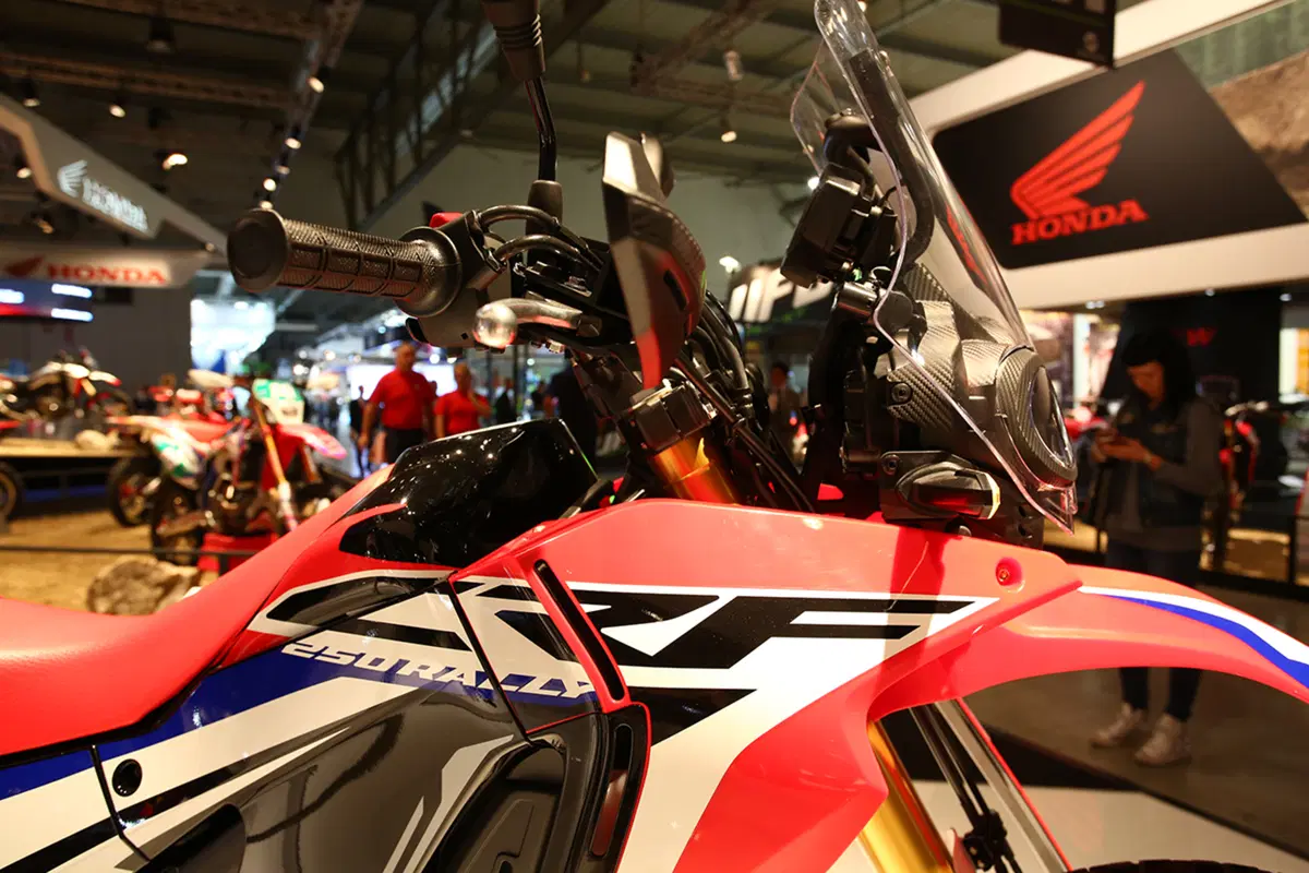 Honda CRF 250 Rally a EICMA 2017: foto e dati EMBARGO (17)