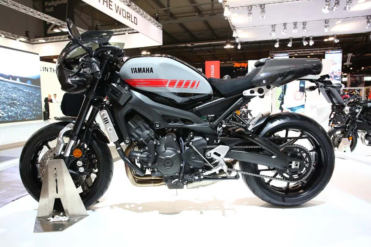 Yamaha XSR900 Abarth a EICMA 2016: foto e dati EMBARGO 22.30