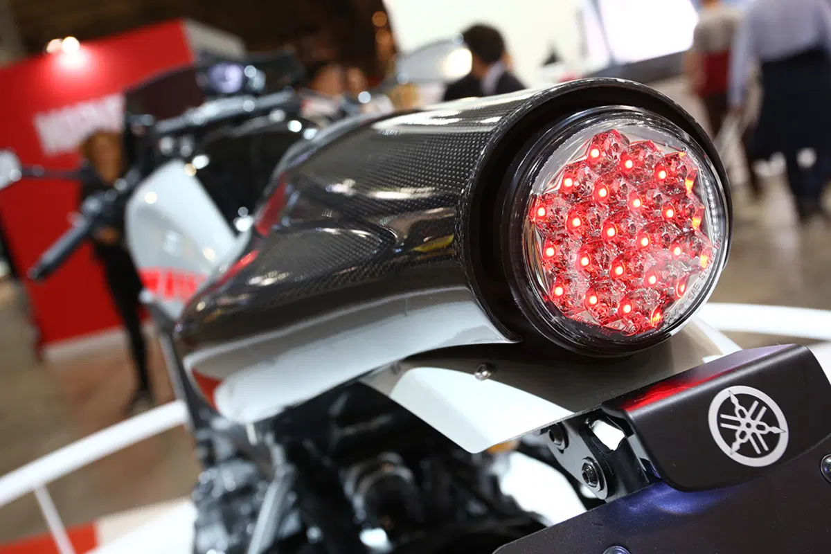 Yamaha XSR900 Abarth a EICMA 2016: foto e dati EMBARGO 22.30 (4)