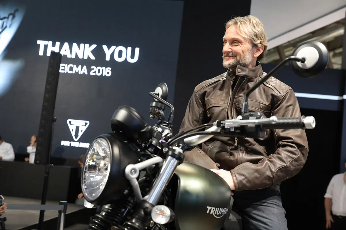 Triumph Street Scrambler a EICMA 2016: foto e dati (8)