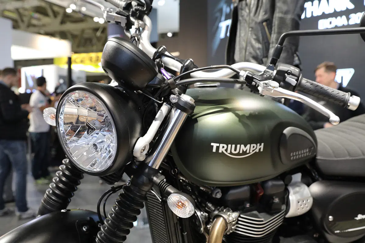 Triumph Street Scrambler a EICMA 2016: foto e dati (11)