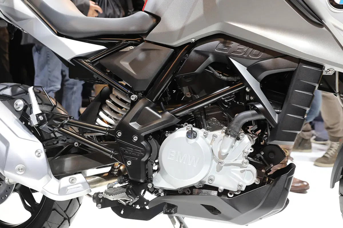 BMW G 310GS 2017 ad EICMA 2016: foto e dati (8)