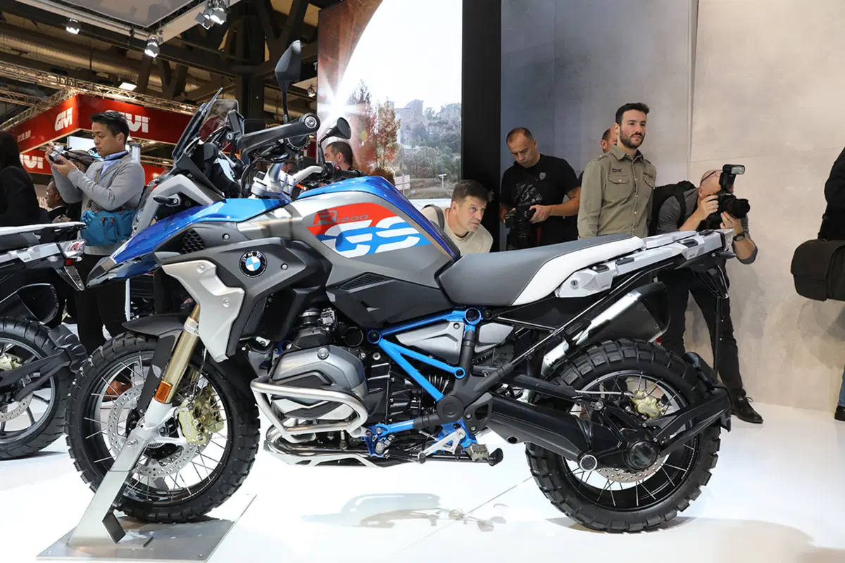 BMW R 1200GS 2017 ad EICMA 2016: foto e dati EMBARGO (8)