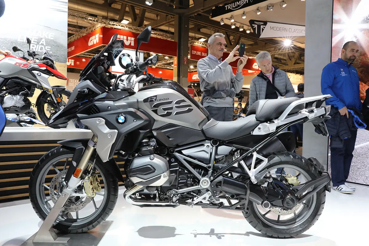 BMW R 1200GS 2017 ad EICMA 2016: foto e dati EMBARGO (2)