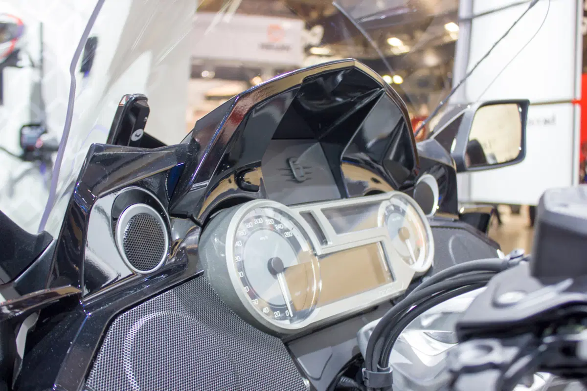 BMW K 1600GTL 2017 ad EICMA 2016: foto e dati (3)