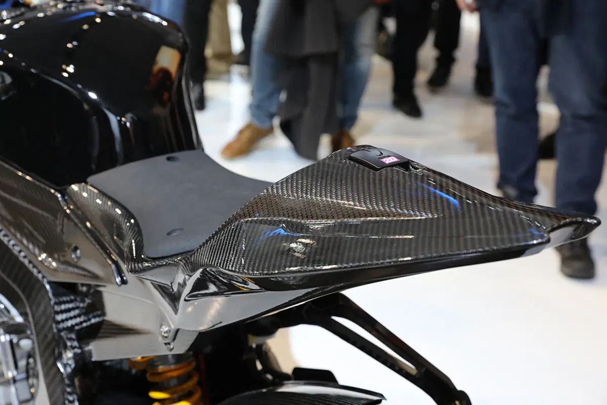 BMW HP4 Race concept ad EICMA 2016: foto e dati (10)