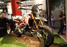 Aprilia Dorsoduro 900 ad EICMA 2016: foto e dati