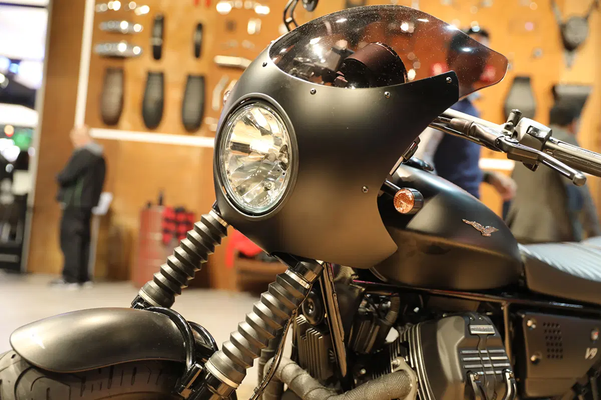 Moto Guzzi V9 2017 a Eicma. Foto e dati (4)