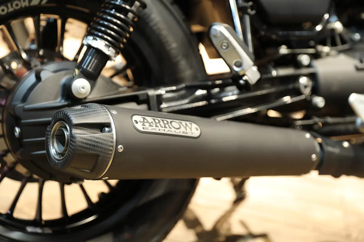 Moto Guzzi V9 2017 a Eicma. Foto e dati (8)