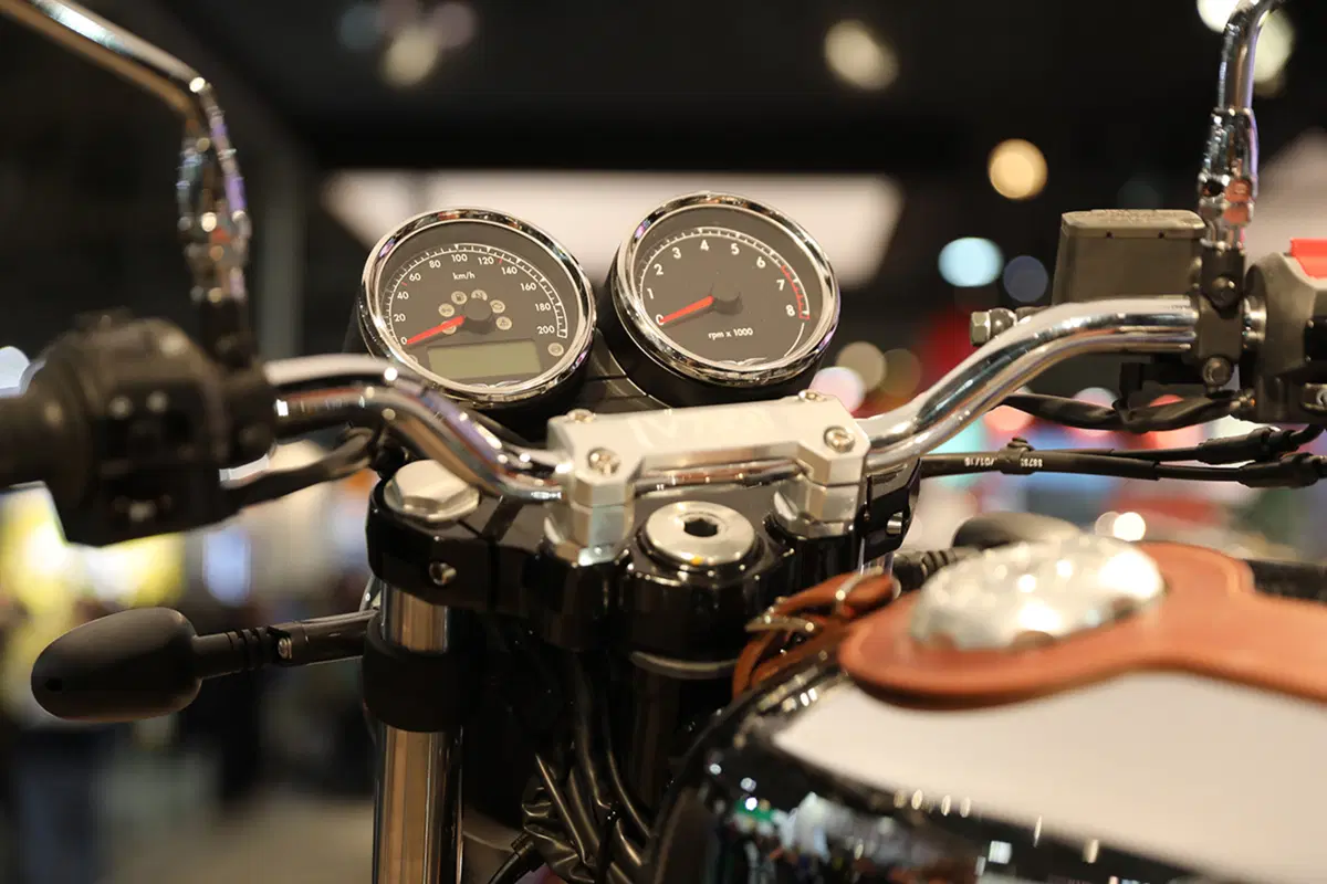 Moto Guzzi V7 III a Eicma 2016. Foto e caratteristiche (2)