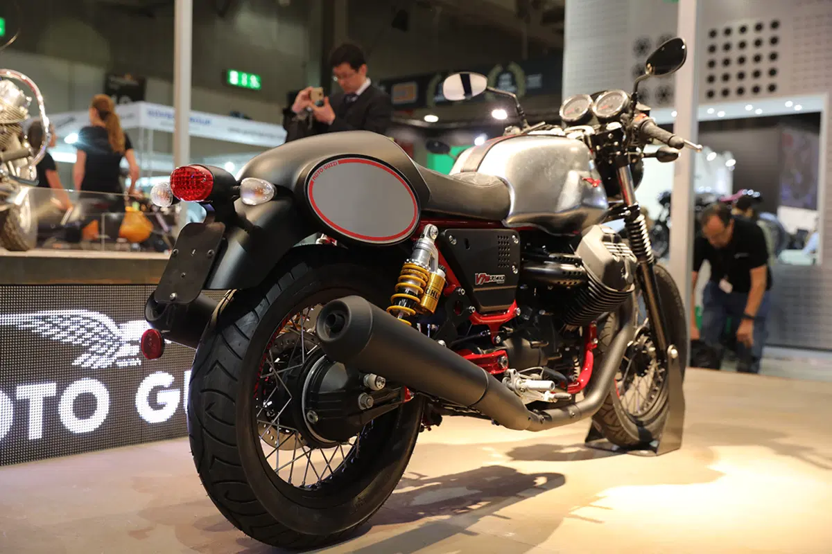 Moto Guzzi V7 III a Eicma 2016. Foto e caratteristiche (18)