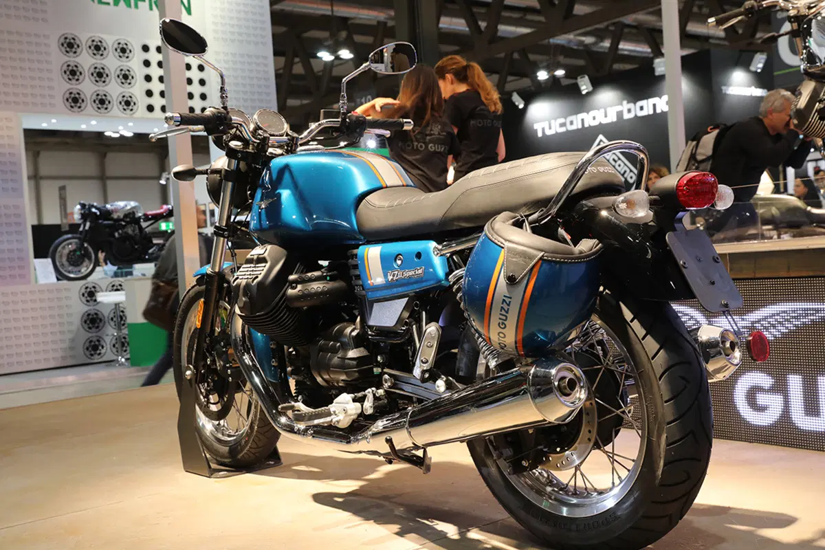 Moto Guzzi V7 III a Eicma 2016. Foto e caratteristiche (25)