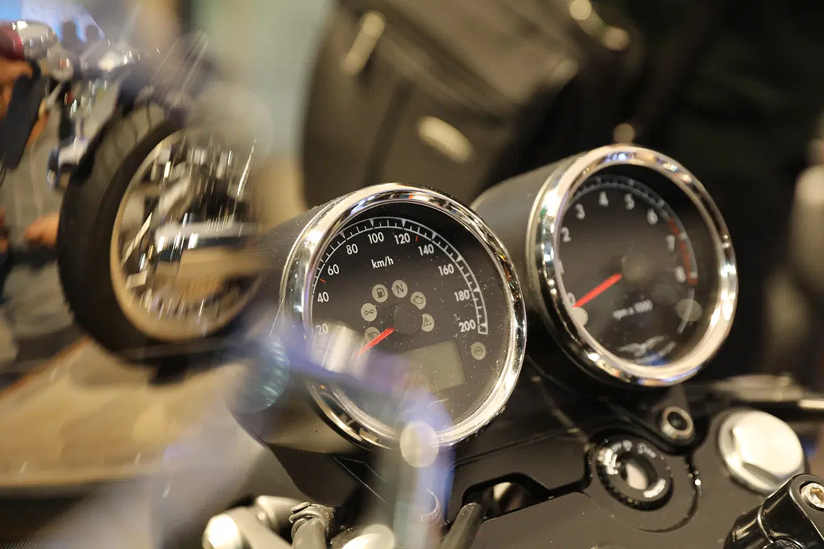 Moto Guzzi V7 III a Eicma 2016. Foto e caratteristiche (31)