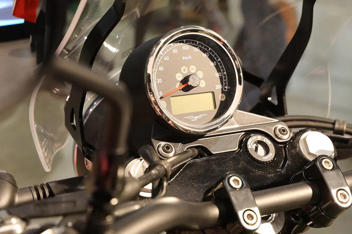 Moto Guzzi V7 III a Eicma 2016. Foto e caratteristiche (40)