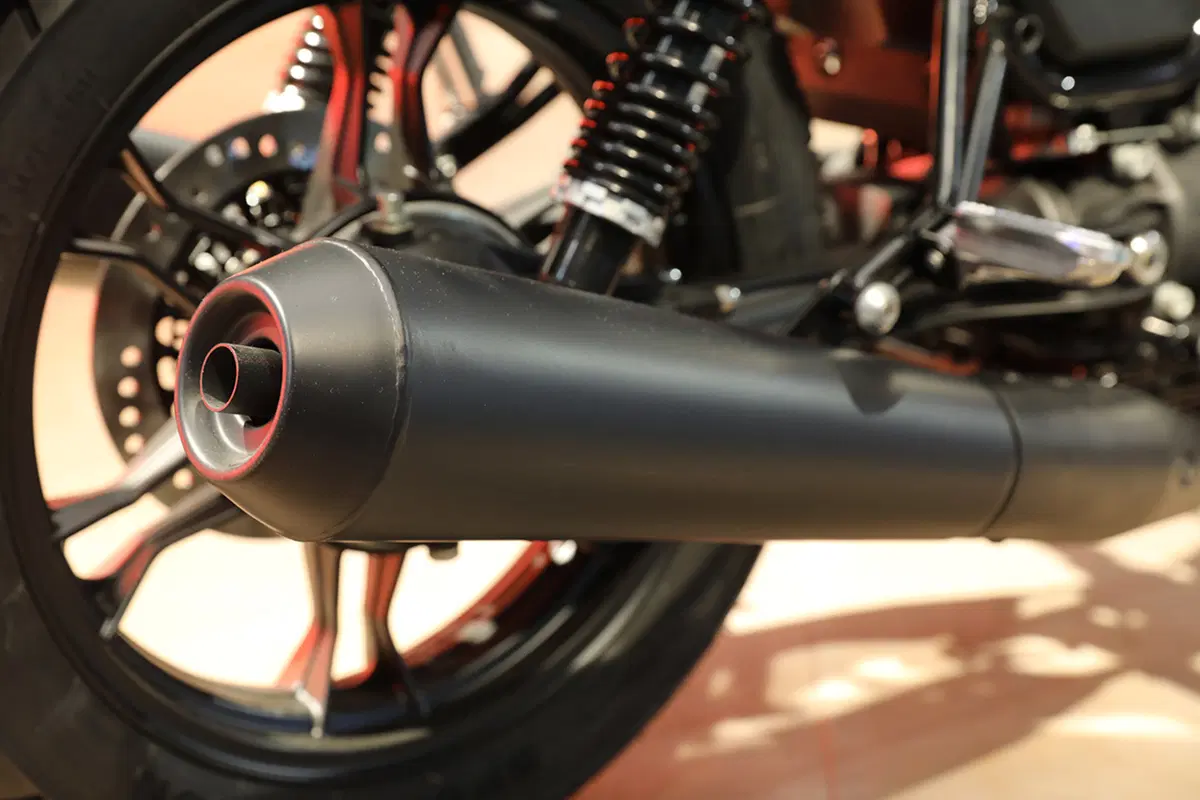 Moto Guzzi V7 III a Eicma 2016. Foto e caratteristiche (43)