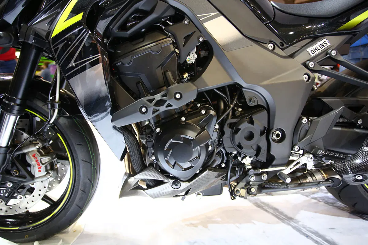 Kawasaki Z1000 R Edition 2017 (4)
