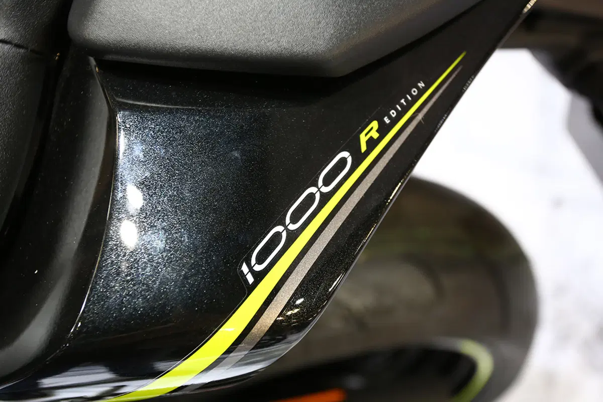 Kawasaki Z1000 R Edition 2017 (10)